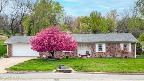 1006 Southwest Blvd, Jefferson City, MO, 65109-2570 | Card Image