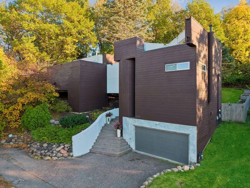 3709 Cedar Lake Rd S, Minneapolis, MN, 55416-3604 | Card Image