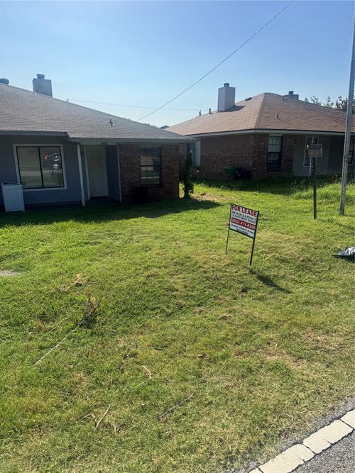 5617 Mansfield Rd, Arlington, TX, 76017-4435 | Card Image