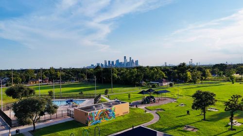 3412 Russell St, Houston, TX, 77026-4702 | Card Image