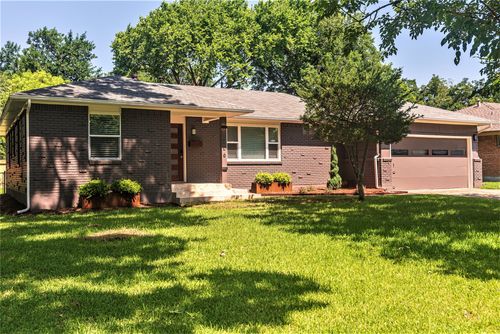 206 S Dorothy Dr, Richardson, TX, 75081-4256 | Card Image
