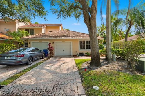 8417 Nw 40th Ct, Sunrise, FL, 33351-6182 | Card Image