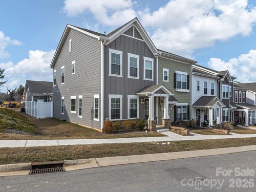 26 Walnut Springs Dr, Woodfin, NC, 28804-7701 | Card Image