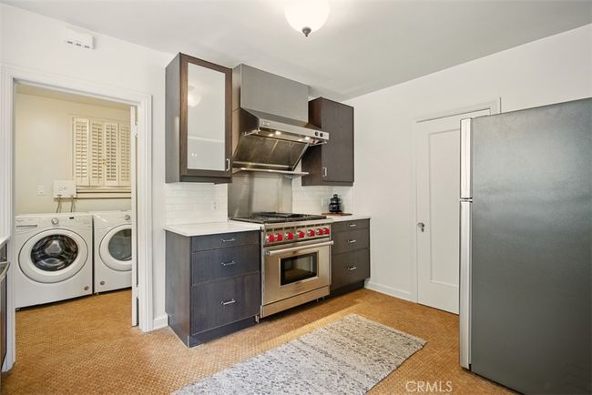 2256 Bronson Hill Dr, House other with 2 bedrooms, 2 bathrooms and 2 parking in Los Angeles CA | Image 18