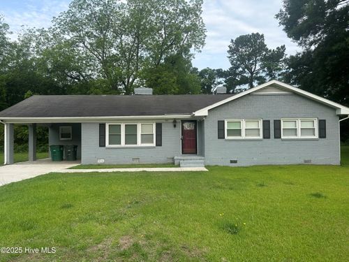 1011 Van Nortwick St, Greenville, NC, 27834-1457 | Card Image