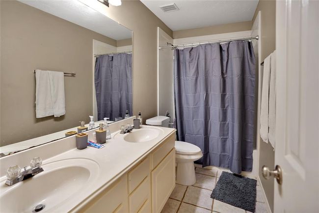 1414 Chesterpoint Dr, House other with 3 bedrooms, 2 bathrooms and 2 parking in Spring TX | Image 15