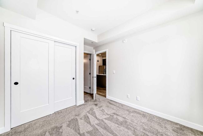 212 - 660 Shawnee Square Sw, Condo with 2 bedrooms, 2 bathrooms and 1 parking in Calgary AB | Image 16