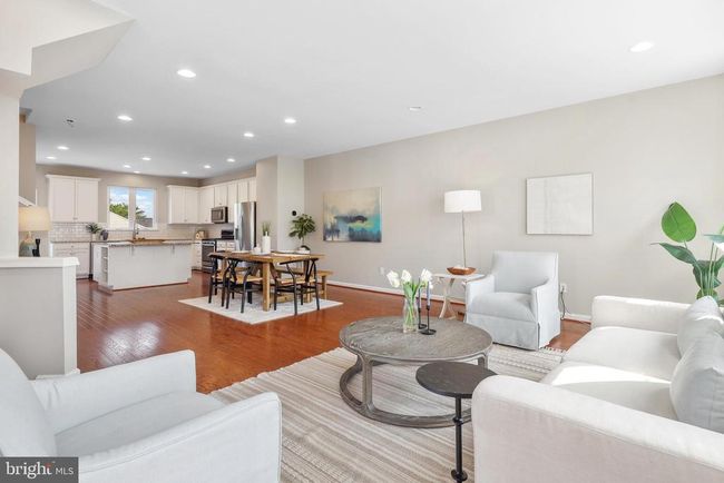 44954 Bishop Ter, Townhouse with 3 bedrooms, 3 bathrooms and null parking in ASHBURN VA | Image 9