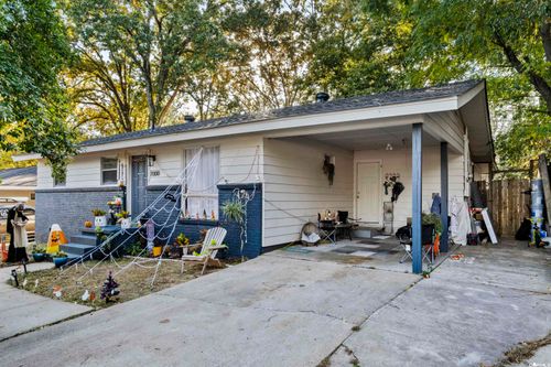 7000 W Wakefield Dr, Little Rock, AR, 72209-3033 | Card Image