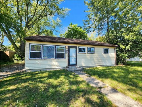 1303 Graystone Dr, Dayton, OH, 45417-8244 | Card Image