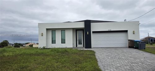 3428 Nw 46th Ave, Cape Coral, FL, 33993-7923 | Card Image