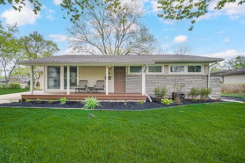 718 S Main St, Crown Point, IN, 46307 | Card Image