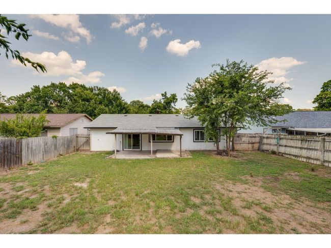 6112 Glen Meadow Dr, House other with 4 bedrooms, 2 bathrooms and 2 parking in Austin TX | Image 28