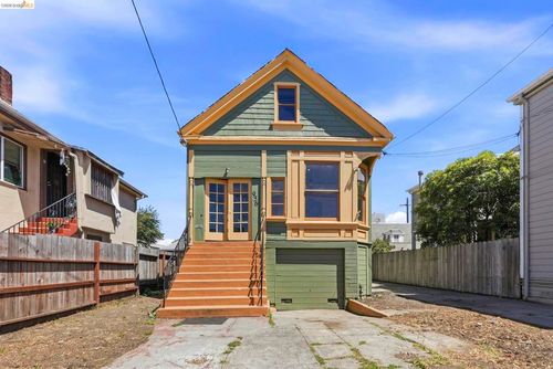 956 53rd St, Oakland, CA, 94608-3102 | Card Image