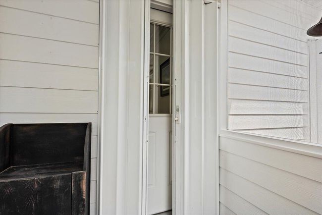 1604 Jungle Road | Image 34