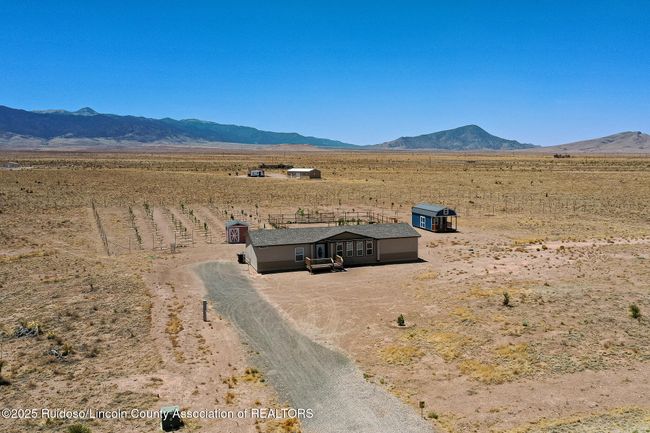 134 Gopher Gulch Loop, House other with 3 bedrooms, 3 bathrooms and null parking in Carrizozo NM | Image 44