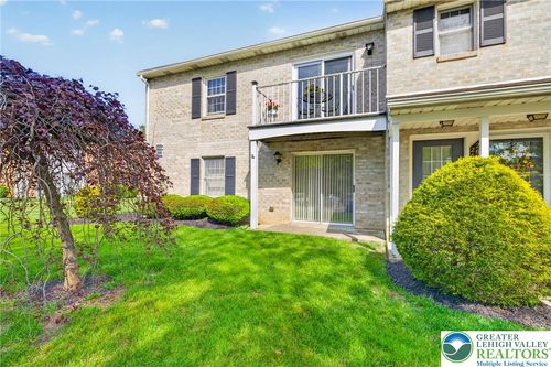 2689 Rolling Green Dr, Macungie, PA, 18062-1470 | Card Image