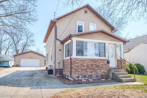 11854 Walter St, Mount Morris, MI, 48458-1720 | Card Image