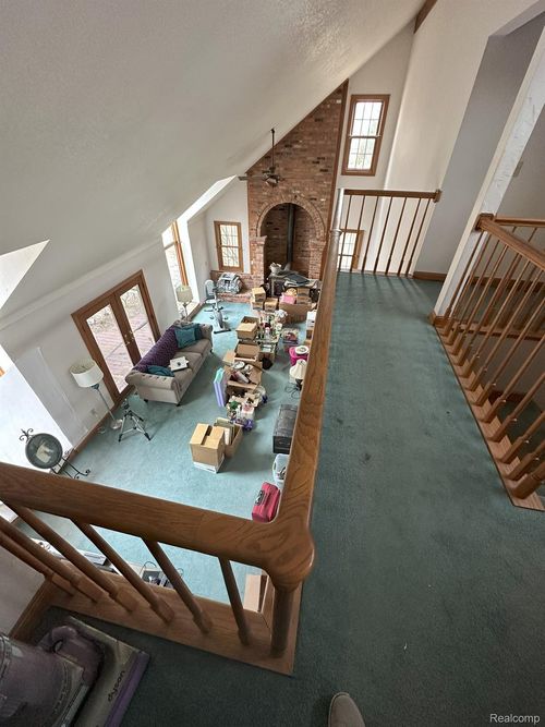 6489 Section Rd, Ottawa Lake, MI, 49267-9574 | Card Image