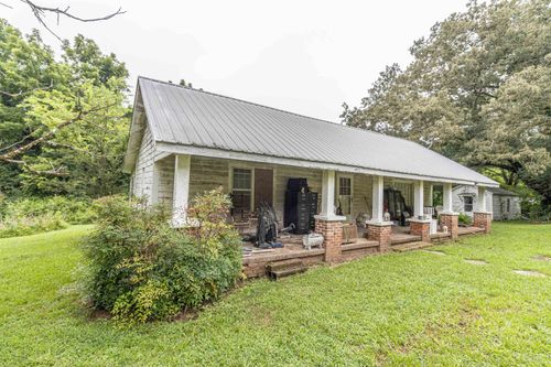 1386A Elvin Weeks Rd, Bethel Springs, TN, 38315-4629 | Card Image