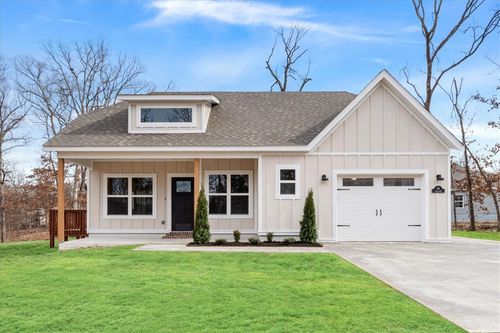 40 Hebrides Dr, Bella Vista, AR, 72715-5553 | Card Image