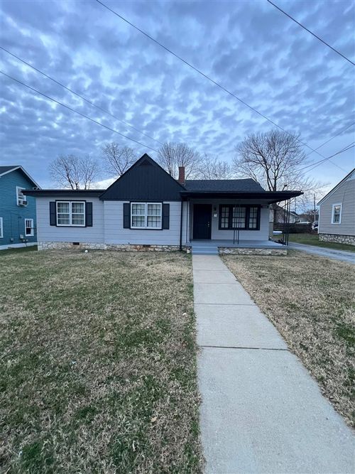 1305 Nutwood St, Bowling Green, KY, 42104-3060 | Card Image