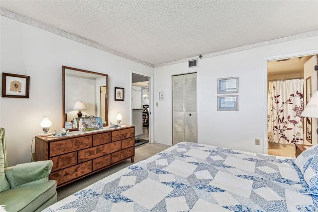 APT-504 - 15462 Gulf Blvd, Condo with 2 bedrooms, 2 bathrooms and null parking in MADEIRA BEACH FL | Image 46