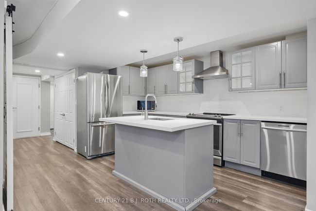 1 Kennedy Blvd, House other with 6 bedrooms, 5 bathrooms and 8 parking in Alliston ON | Image 16