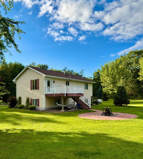 118 N Lake St, LUCK, WI, 54853-9032 | Card Image