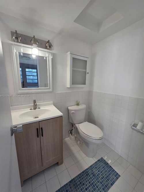 401-800 West Ave, Miami Beach, FL, 33139-5530 | Card Image