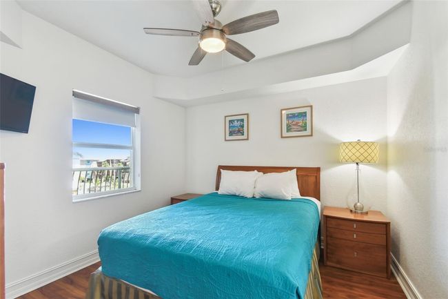 404 - 11605 Gulf Blvd, Condo with 2 bedrooms, 2 bathrooms and null parking in TREASURE ISLAND FL | Image 26
