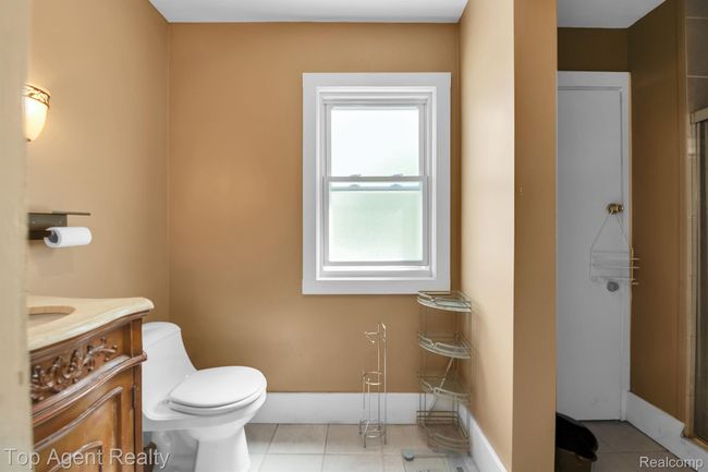136 Alice Ave, House other with 4 bedrooms, 2 bathrooms and null parking in Bloomfield Township MI | Image 20