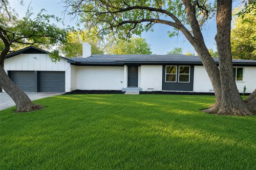 209 W 9th St, Kemp, TX, 75143 | Card Image