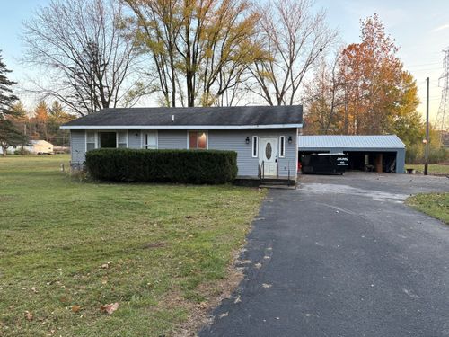 460 Indian Lakes Rd Nw, Sparta, MI, 49345-8547 | Card Image