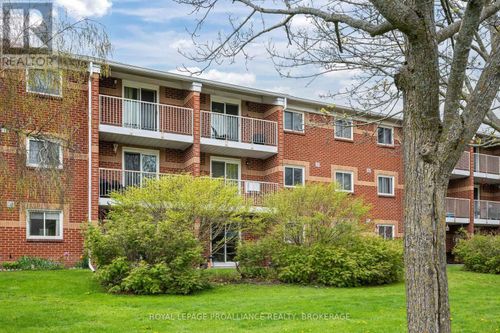 306-573 Armstrong Road, Kingston (East Gardiners Rd), ON, K7M8J8 | Card Image