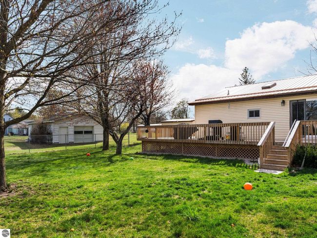 431 E Bittner Ave, House other with 3 bedrooms, 2 bathrooms and null parking in Reed City MI | Image 9