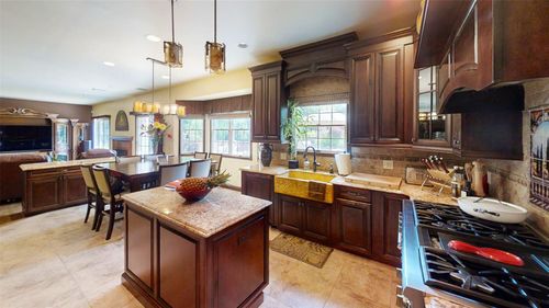 16 Dupont Ct, Dix Hills, NY, 11746-6257 | Card Image