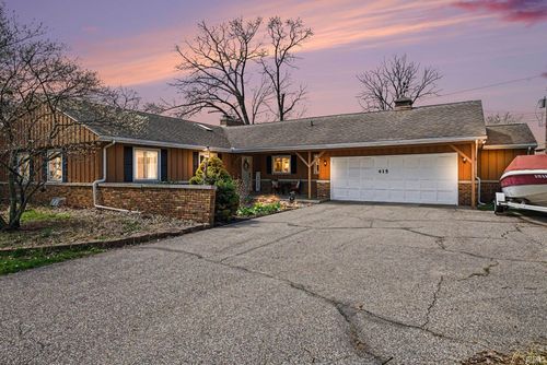 415 Aspin Dr, Elkhart, IN, 46514-1428 | Card Image