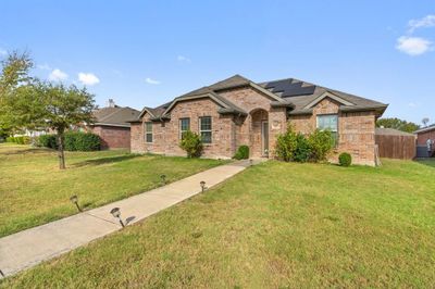 1547 Nottingham Drive, House other with 4 bedrooms, 2 bathrooms and null parking in Lancaster TX | Image 3