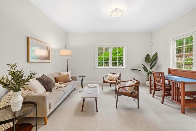 29 Philip St, House other with 6 bedrooms, 7 bathrooms and 6 parking in Medfield MA | Image 28