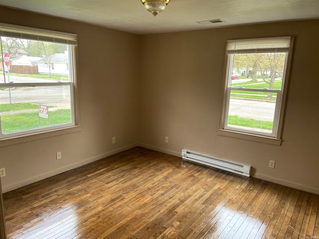 1004 Beale St, House other with 3 bedrooms, 1 bathrooms and null parking in South Bend IN | Image 15