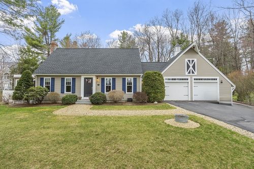 39 Prescott St, Rutland, MA, 01543-1720 | Card Image