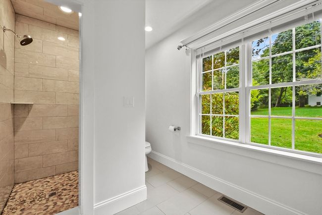 54 Cushing St, House other with 3 bedrooms, 3 bathrooms and 6 parking in Hingham MA | Image 19