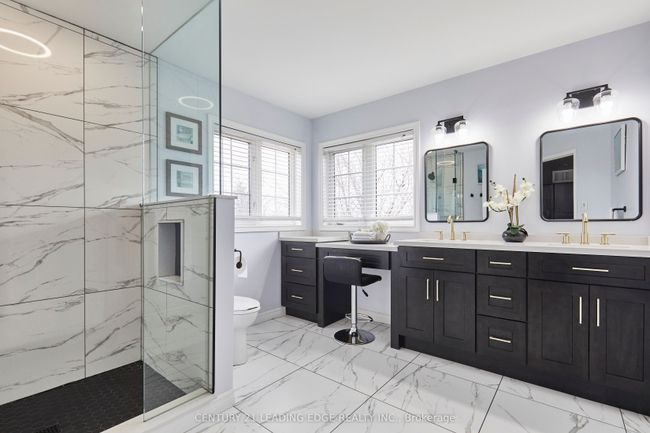31 Aster Cres, House other with 3 bedrooms, 4 bathrooms and 2 parking in Whitby ON | Image 21