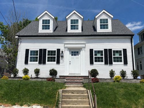2 Mechanic St, Merrimac, MA, 01860-1518 | Card Image