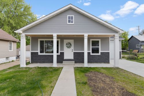1212 Lincoln Ave, Rockford, IL, 61102-3169 | Card Image