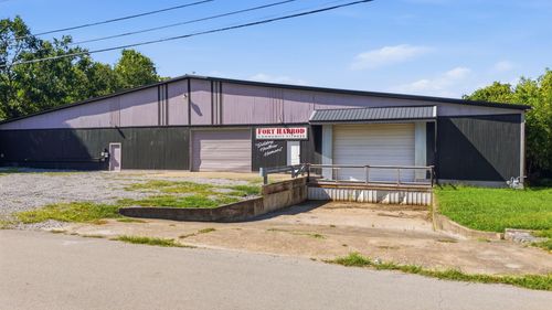 505 Cogar Ave, Harrodsburg, KY, 40330-1919 | Card Image