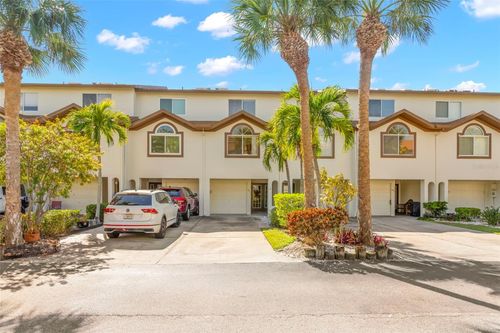 391 Madeira Cir, TIERRA VERDE, FL, 33715-1986 | Card Image