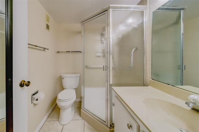APT-8326 - 14255 Rosemary Ln, Condo with 2 bedrooms, 2 bathrooms and null parking in LARGO FL | Image 33
