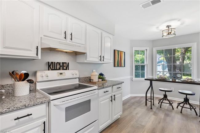 Kitchen | Image 13